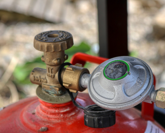 gas-5027704